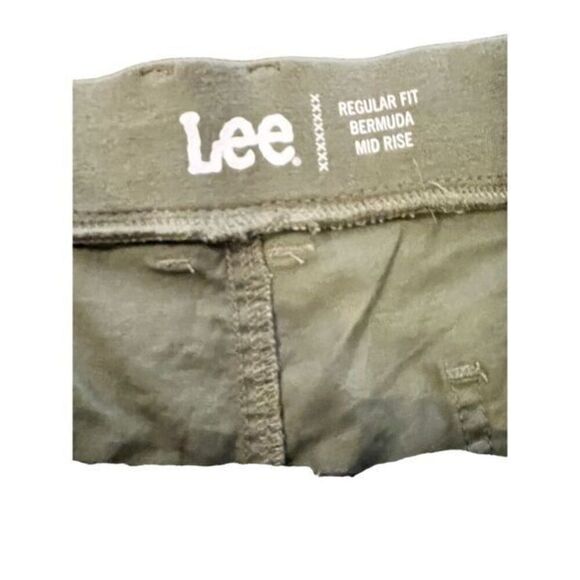 Lee Riders midrise Jean Shorts size 20M - Picture 6 of 6
